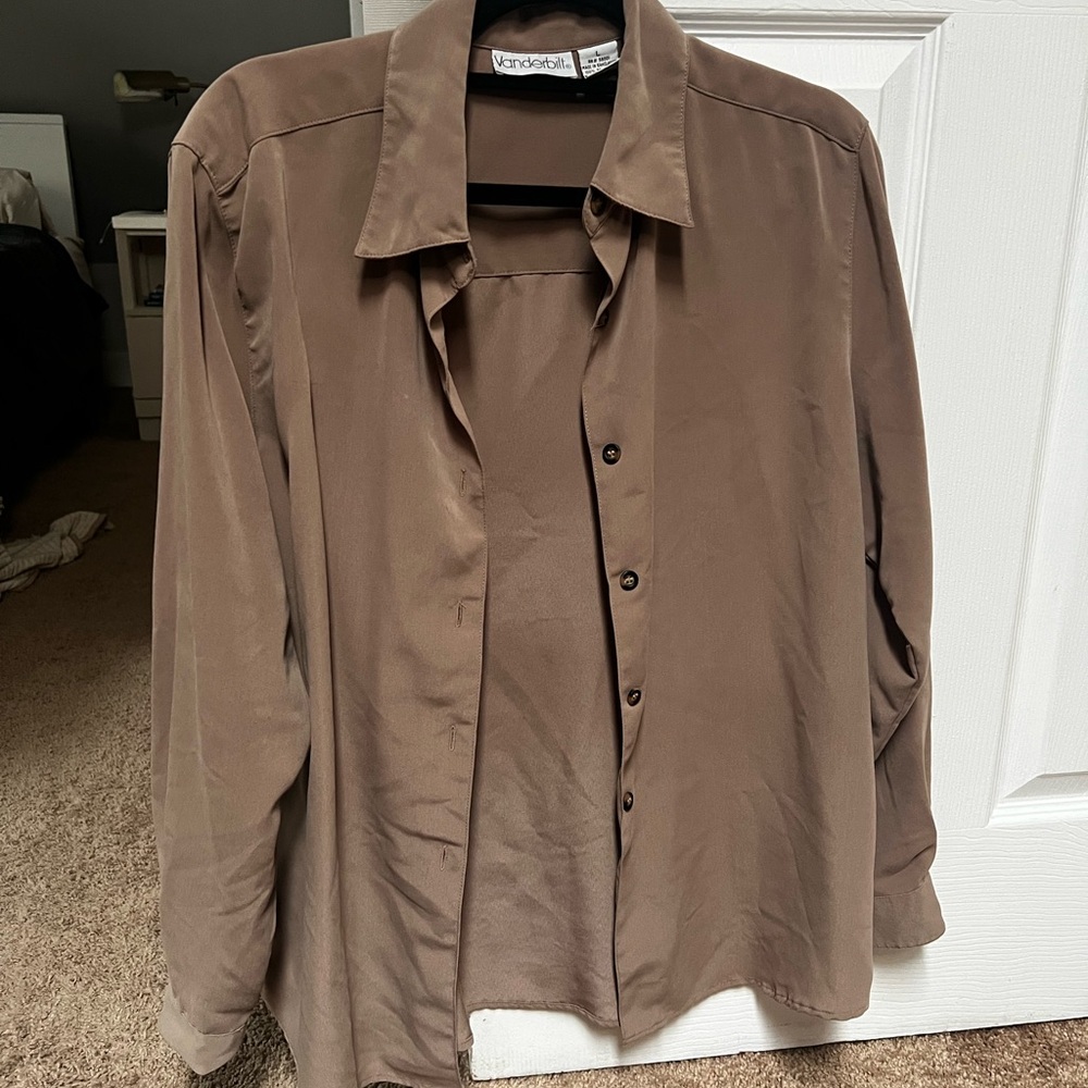 Brown Button-Up Shirt Vintage